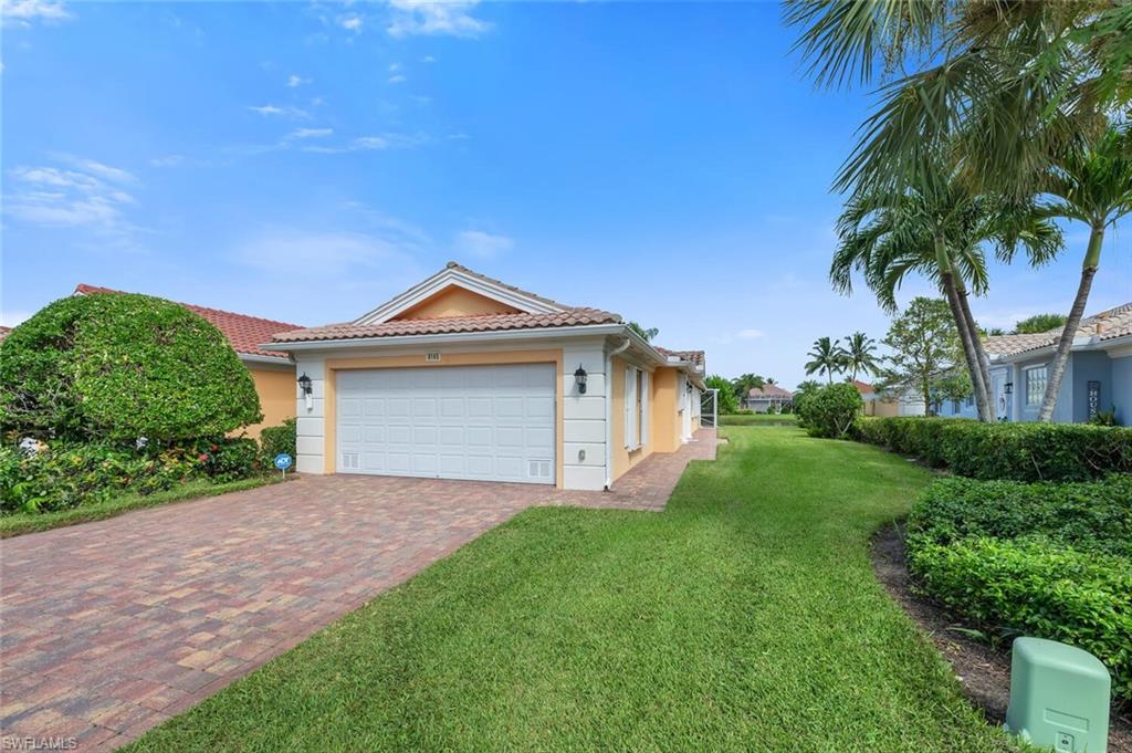 8165 Xenia LN