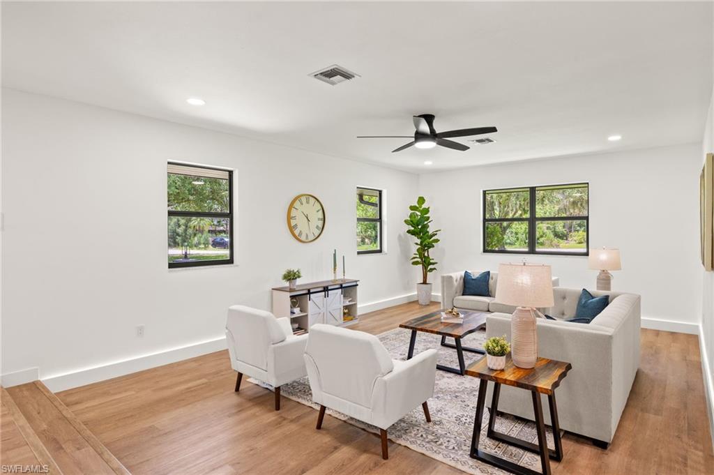 HERITAGE FARMS - Residential