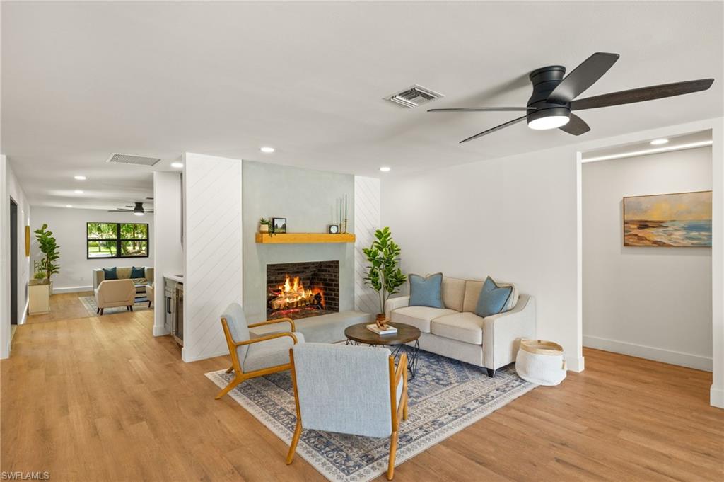 HERITAGE FARMS - Residential