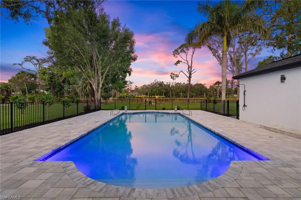 HERITAGE FARMS - Residential