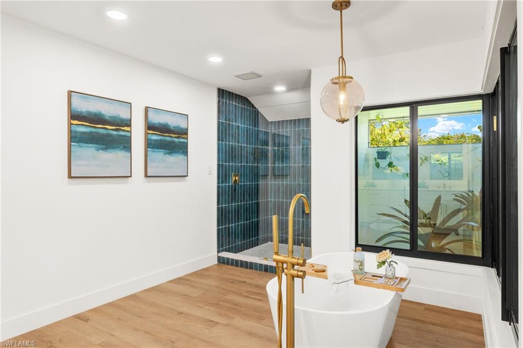 HERITAGE FARMS - Residential