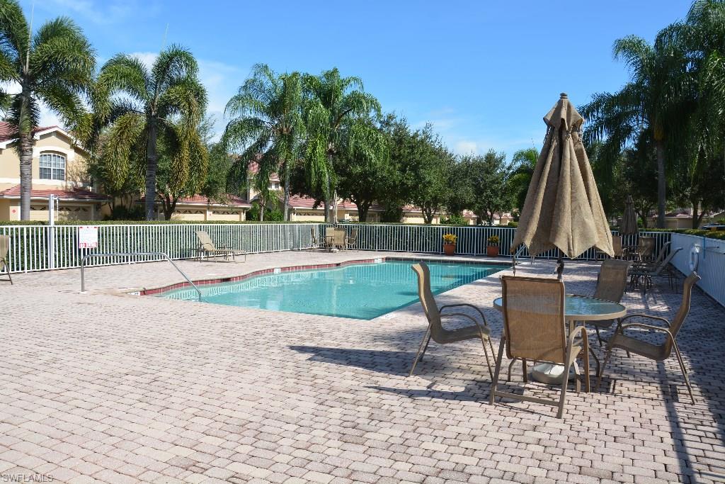 OAKWOOD - Residential