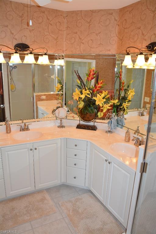 OAKWOOD - Residential