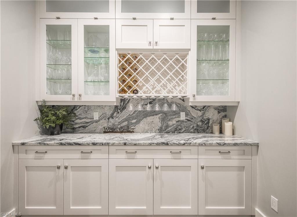 MOORINGS - Residential