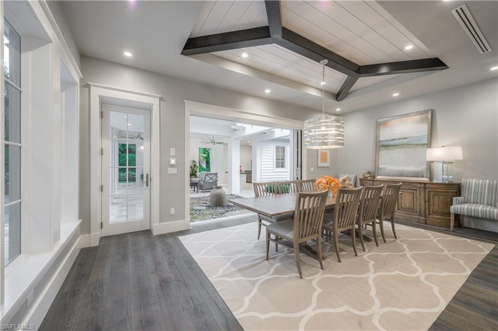 MOORINGS - Residential