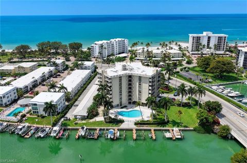 Photo of 2150 Gulf Shore BLVD N #605, NAPLES, FL 34102 (MLS # 226012189)