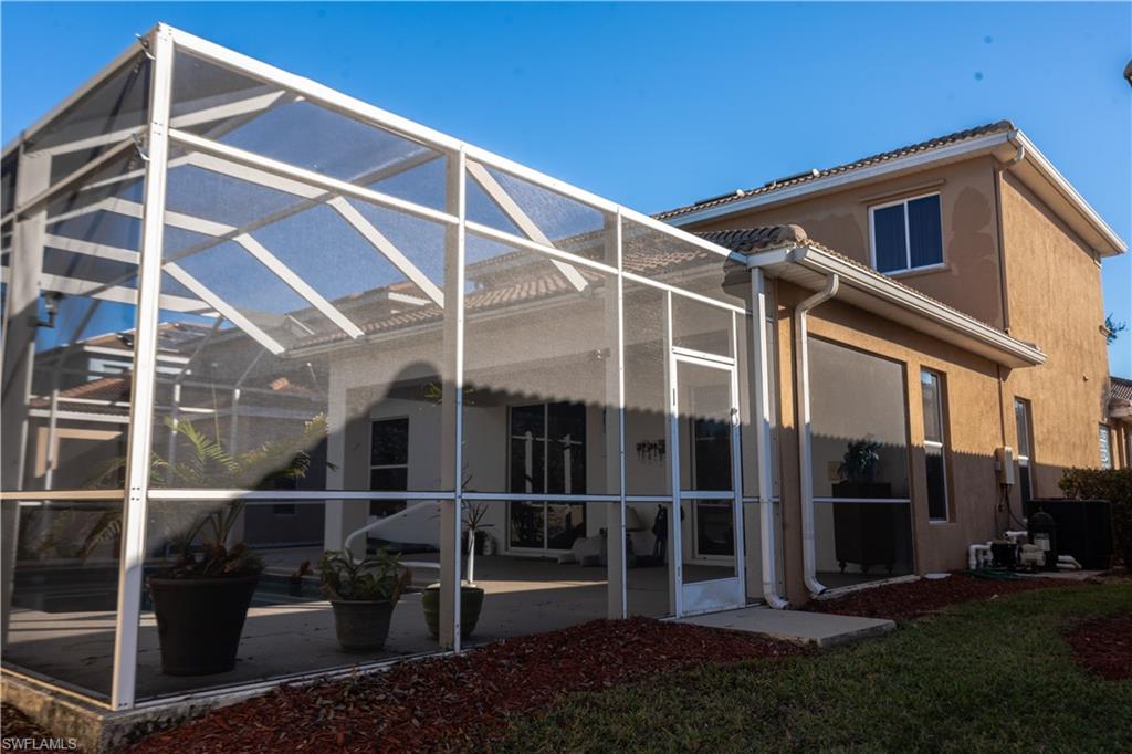 OLYMPIA POINTE - Residential