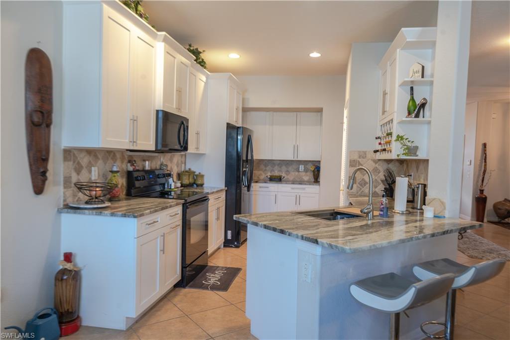 OLYMPIA POINTE - Residential