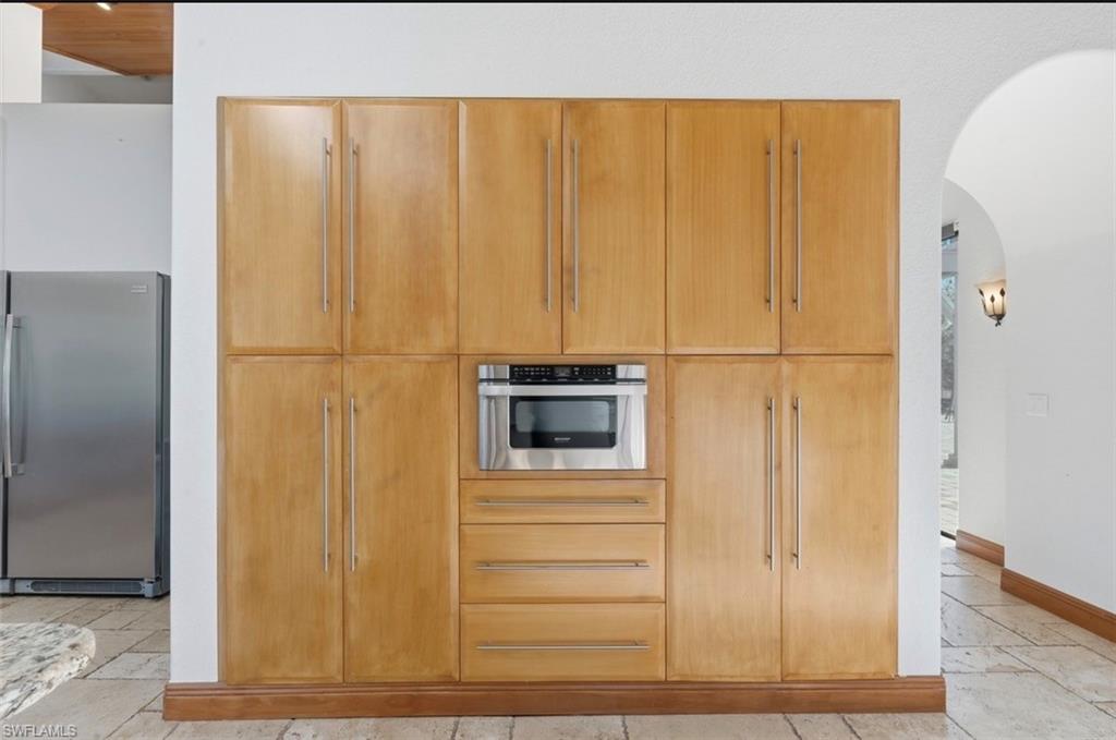 GATOR SLOUGH - Residential