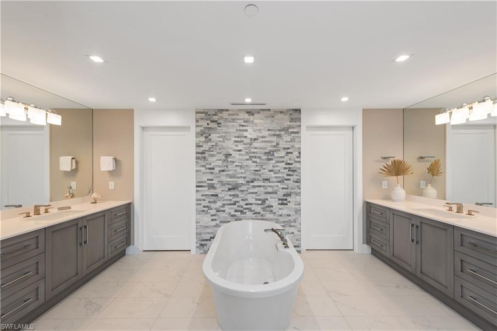 KALEA BAY TOWER 100 - Residential