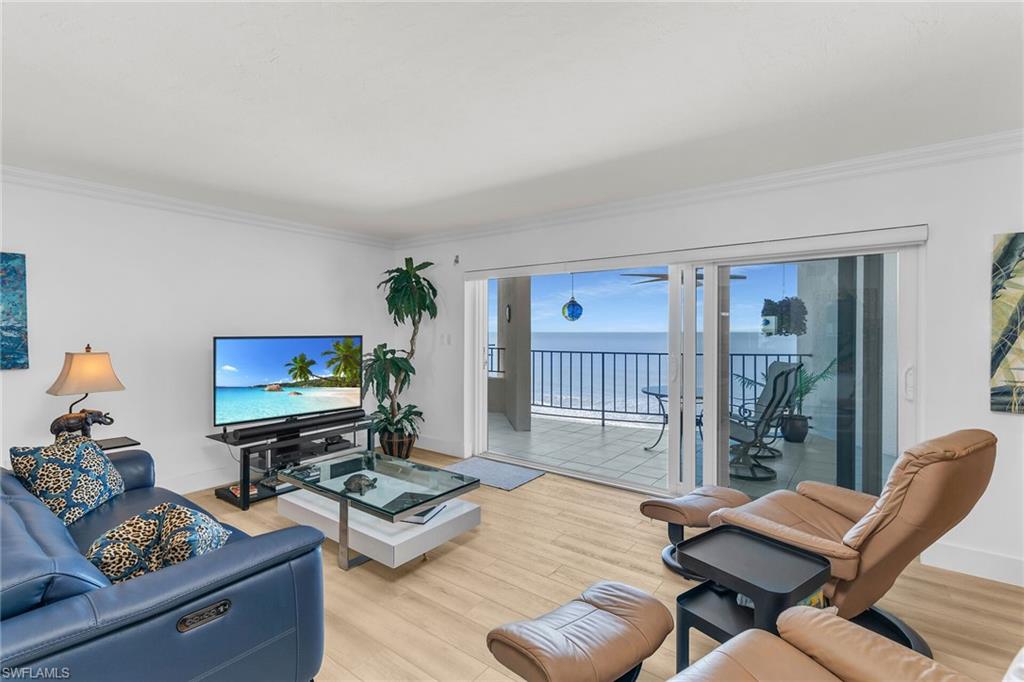 HORIZON HOUSE - Residential