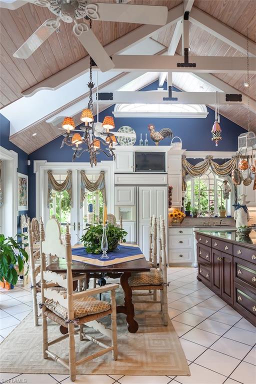 OLDE NAPLES - Residential