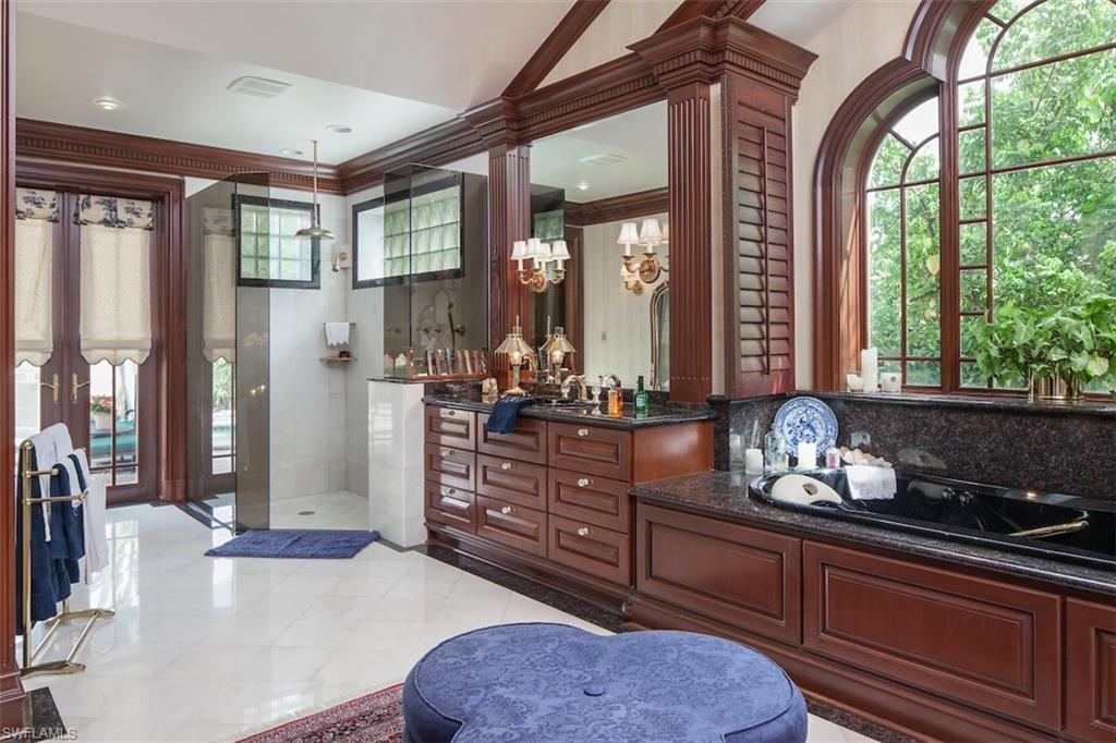 OLDE NAPLES - Residential