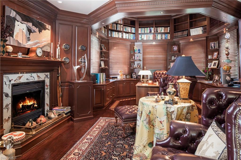 OLDE NAPLES - Residential