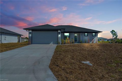 341 Pyramid AVE LEHIGH ACRES FL 33974