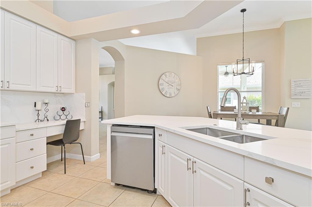 REFLECTION LAKES - Residential