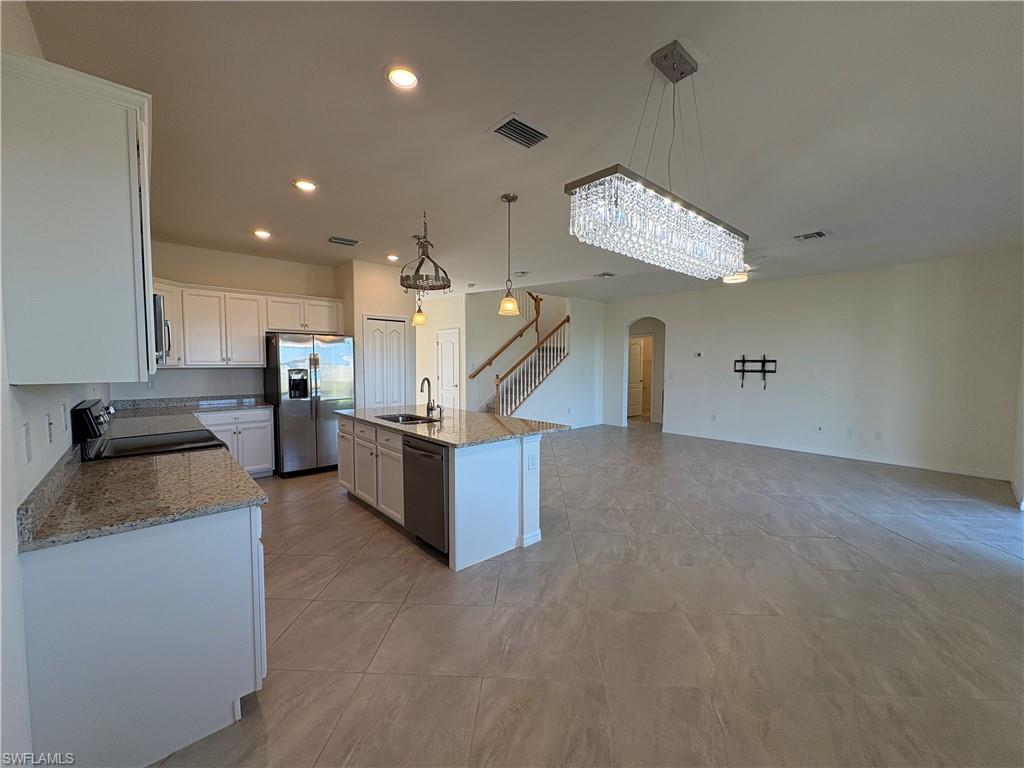 PORTOFINO - Residential Lease