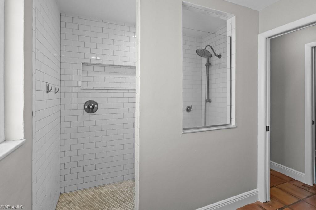 WHISKEY CREEK - Residential Lease