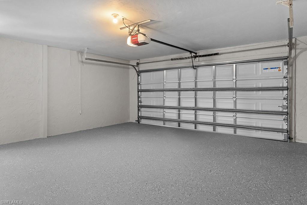 WHISKEY CREEK - Residential Lease