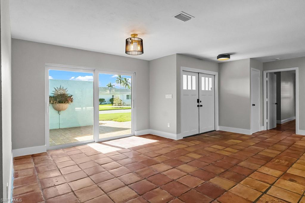 WHISKEY CREEK - Residential Lease