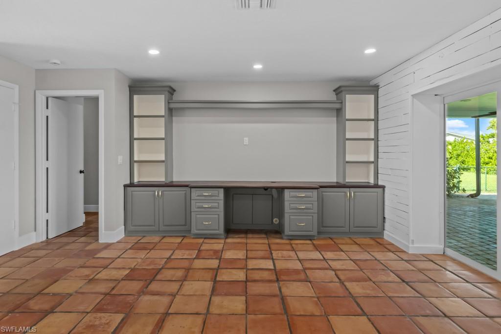 WHISKEY CREEK - Residential Lease