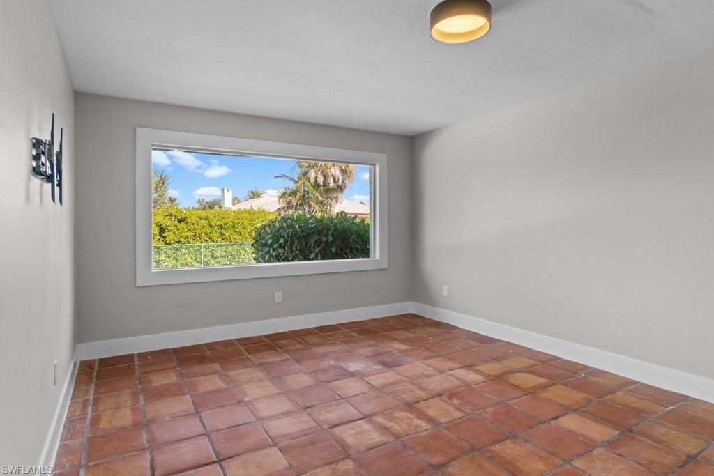 WHISKEY CREEK - Residential Lease