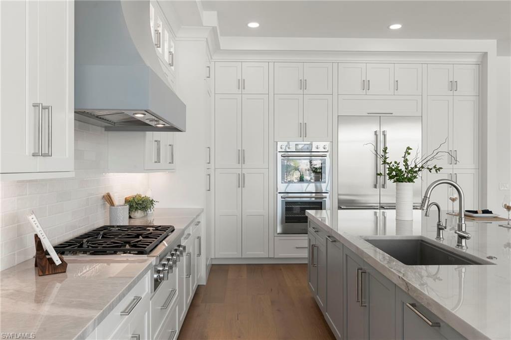 MARCO ISLAND - Residential