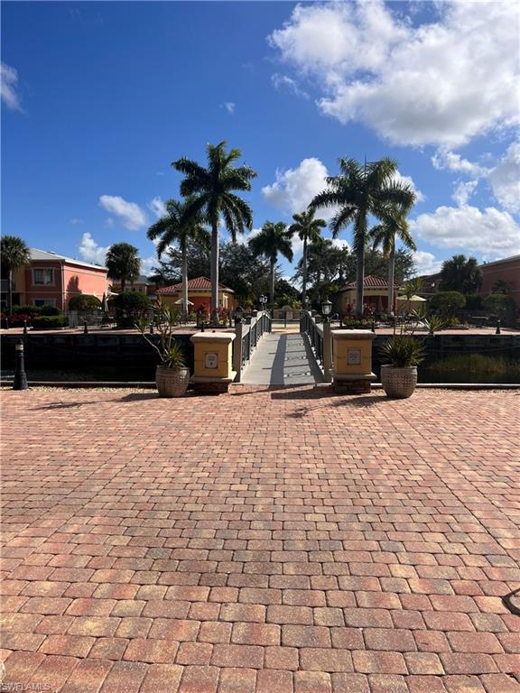 VILLAGIO - Residential Lease