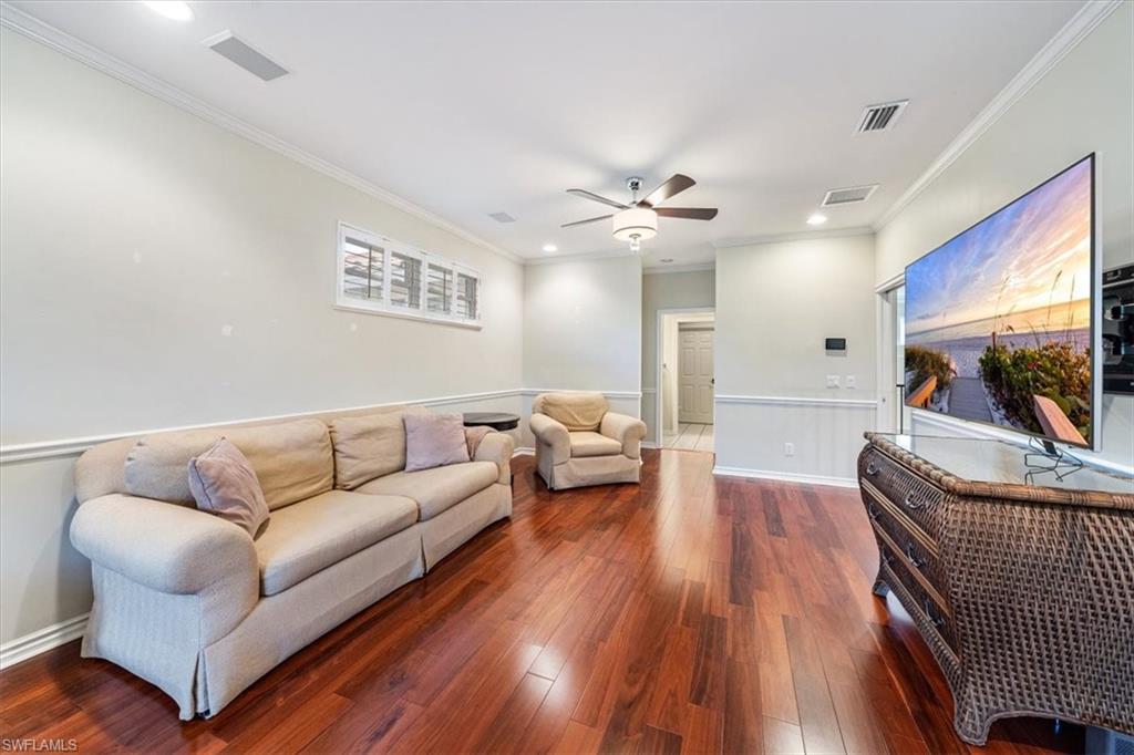 GOLDEN GATE ESTATES - Residential