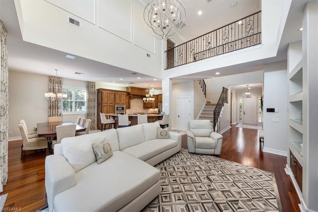 GOLDEN GATE ESTATES - Residential