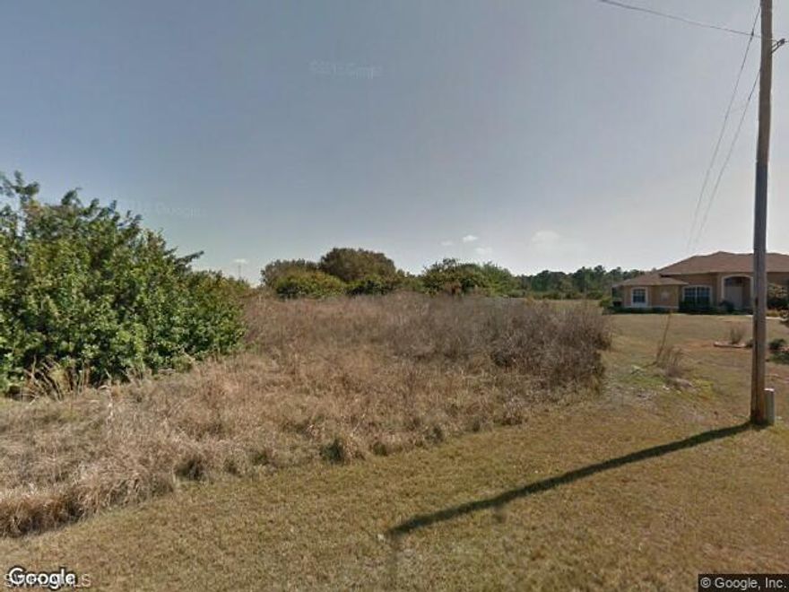 ****BEAUTIFUL LOT****!!! Your Dream Home Awaits!! Tucked away yet conveniently located... close to RSW airport, shopping, restaurants, schools and boating. The Time is Now!! Own your Piece of Paradise Today!!
