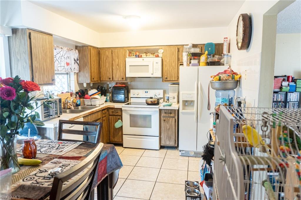 FORT MYERS SHORES - Residential