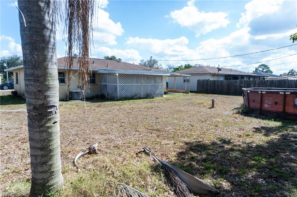 FORT MYERS SHORES - Residential