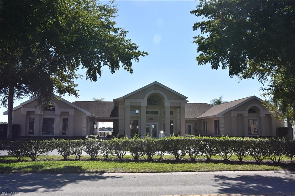 LAKEPORT VILLAS - Residential