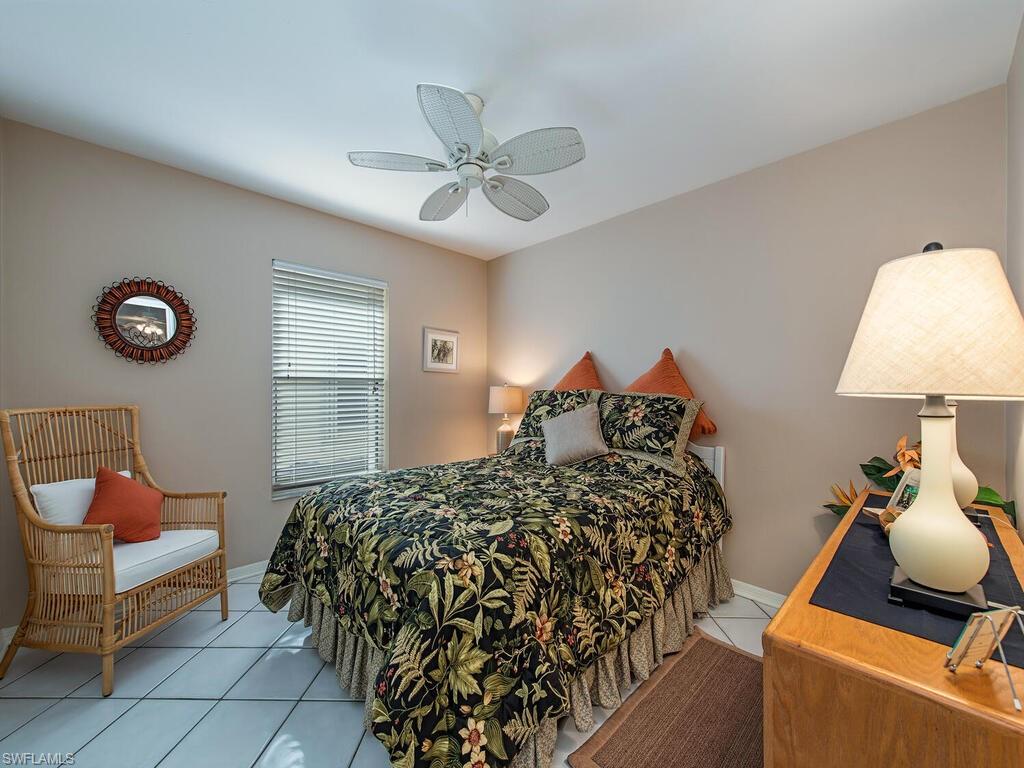 LAKEPORT VILLAS - Residential