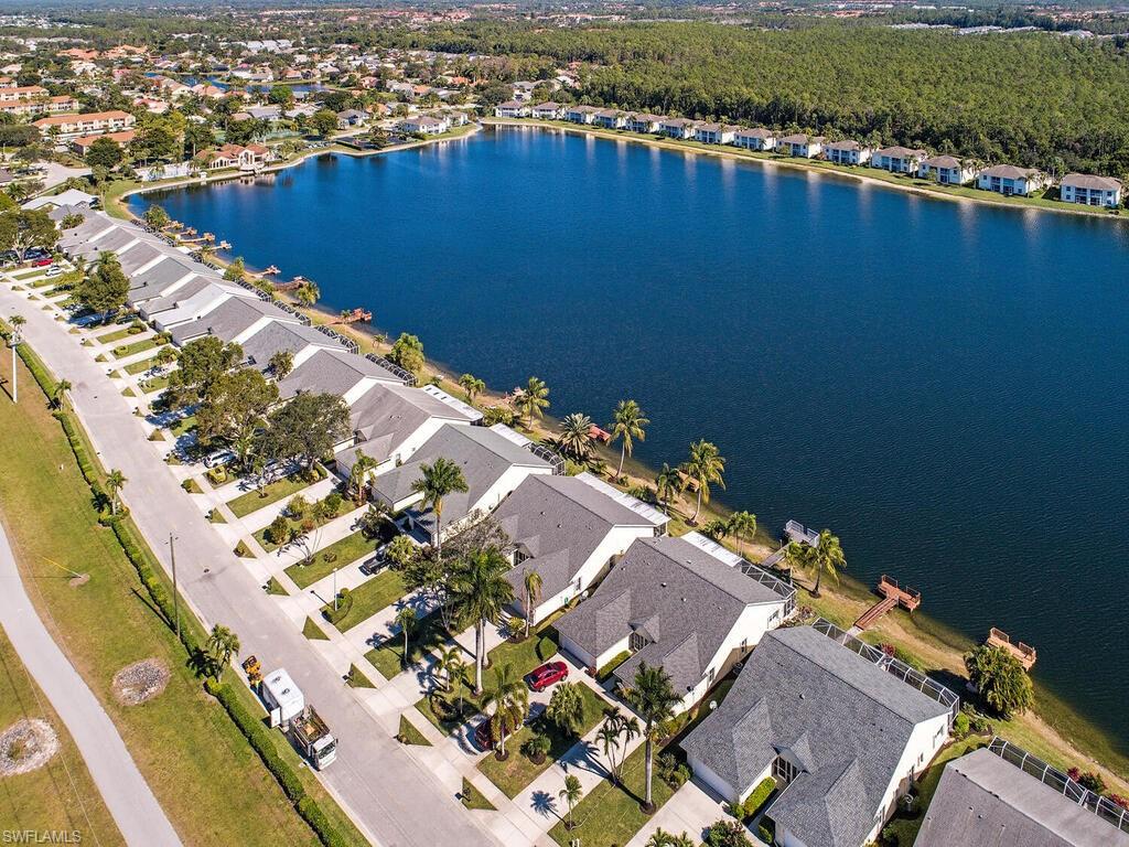 LAKEPORT VILLAS - Residential