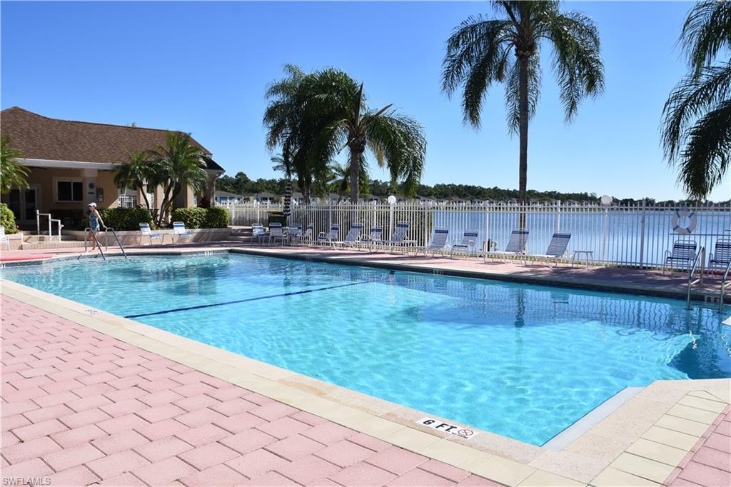 LAKEPORT VILLAS - Residential