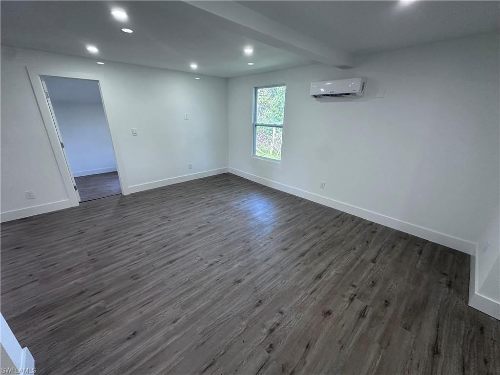 PINE ISLAND RIDGE - Residential