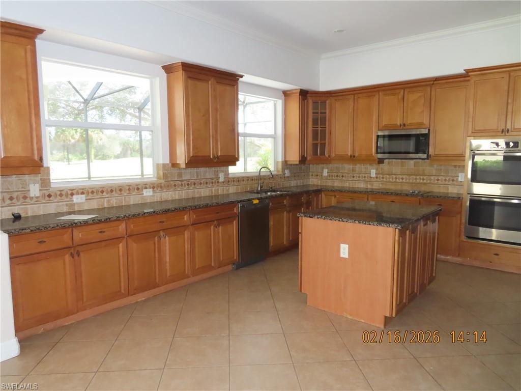 VALENCIA COUNTRY CLUB - Residential