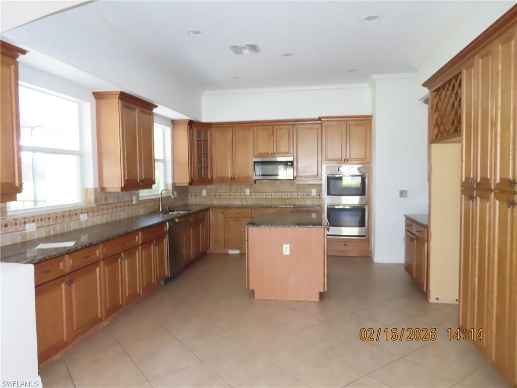 VALENCIA COUNTRY CLUB - Residential