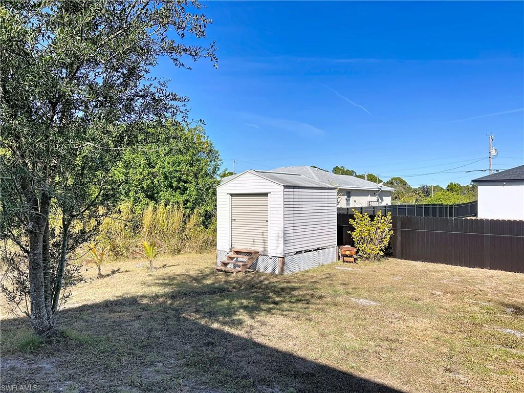 LEHIGH ACRES - Residential