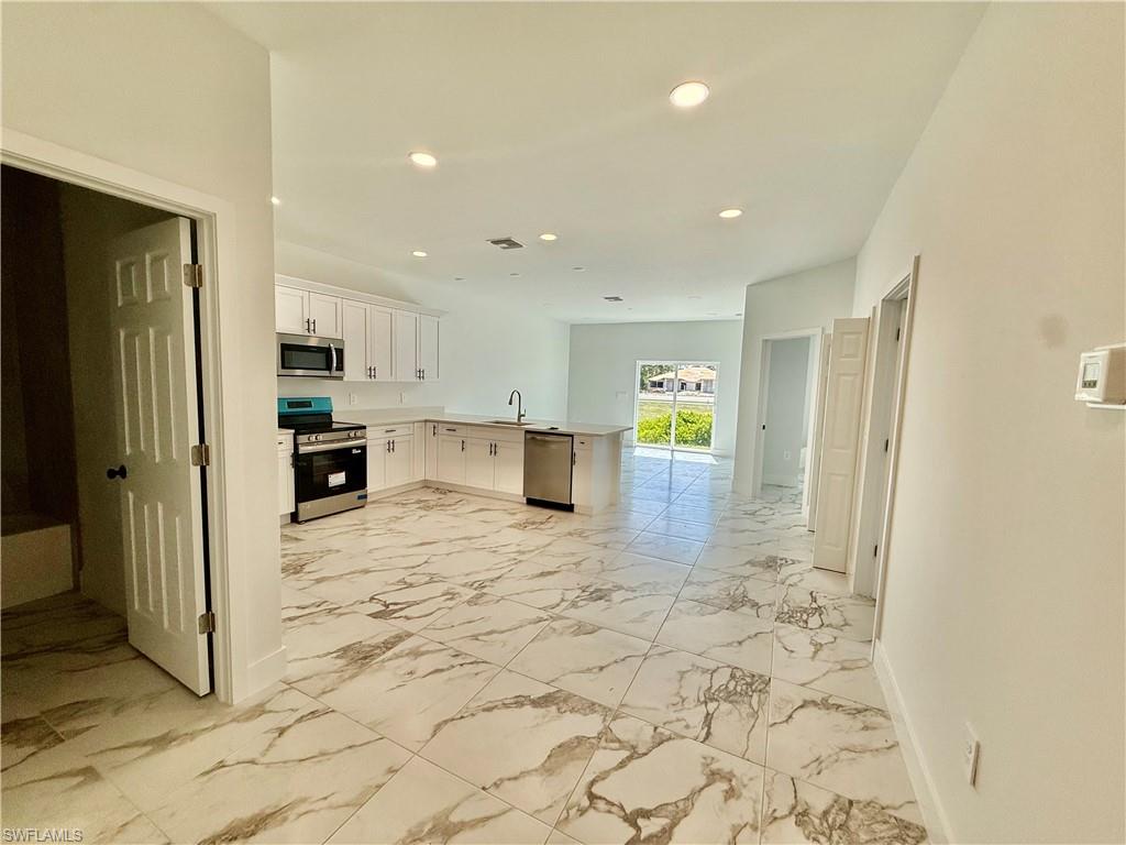 LEHIGH ACRES - Residential Income