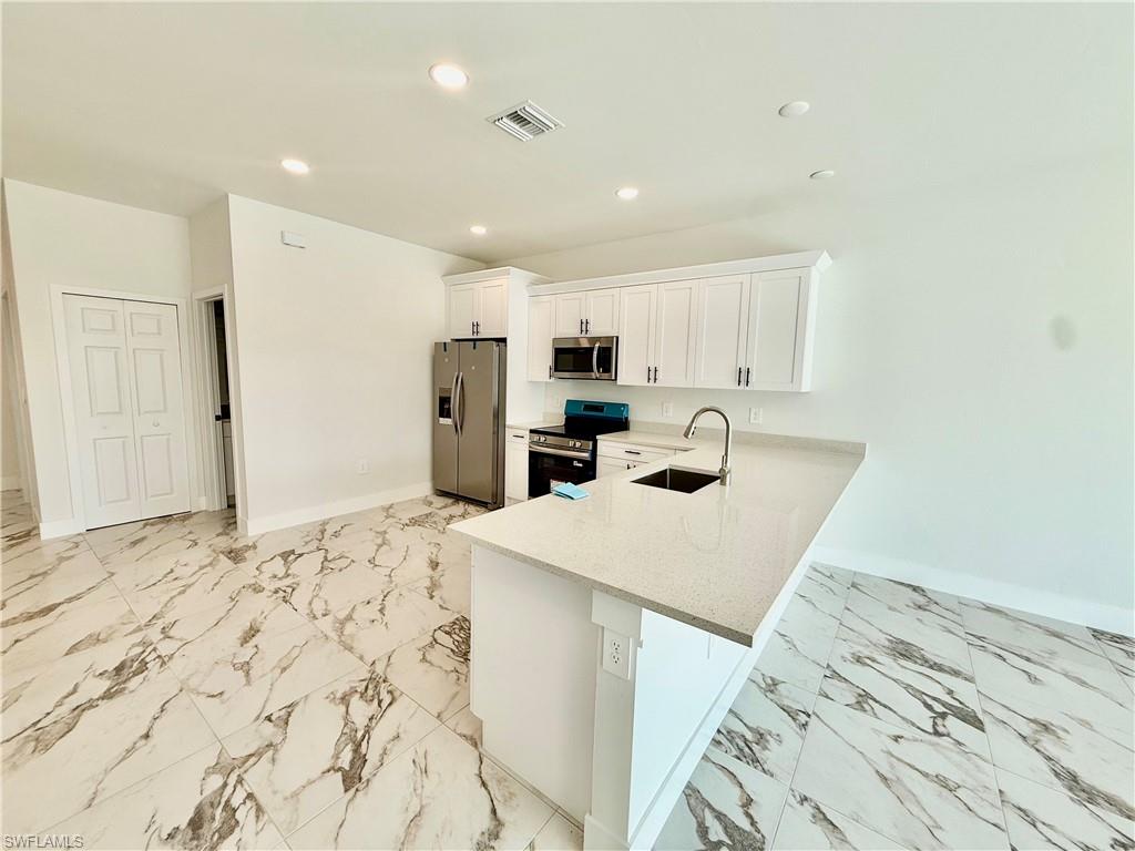 LEHIGH ACRES - Residential Income
