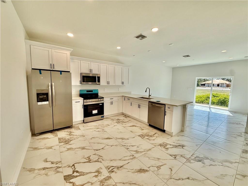 LEHIGH ACRES - Residential Income