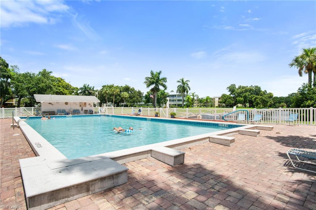 TROPIC TERRACE - Residential