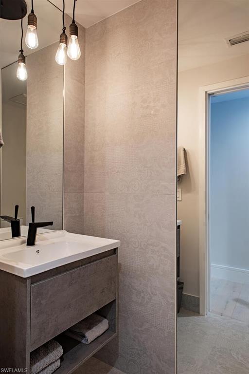 OAKMONT - Residential