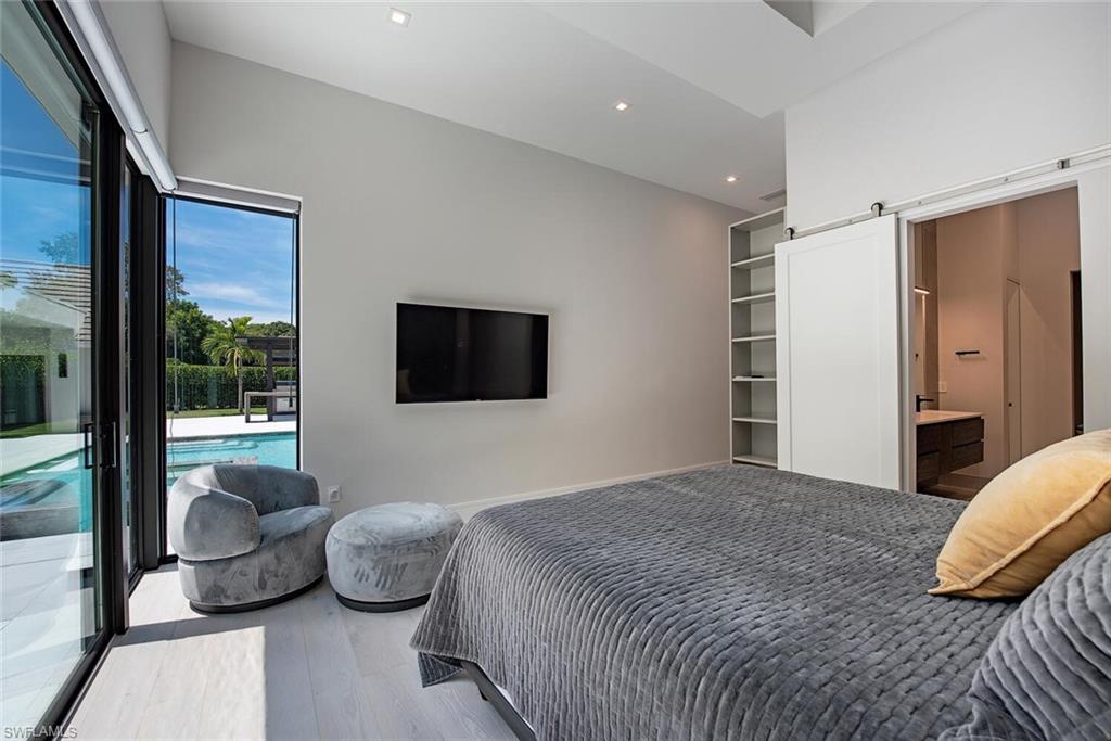 OAKMONT - Residential