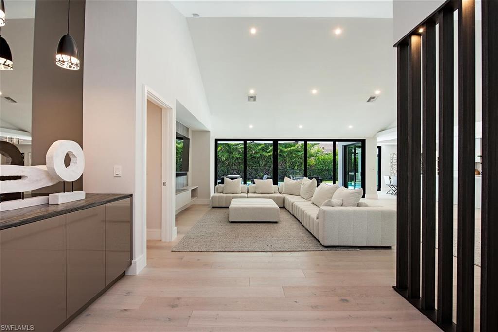 OAKMONT - Residential