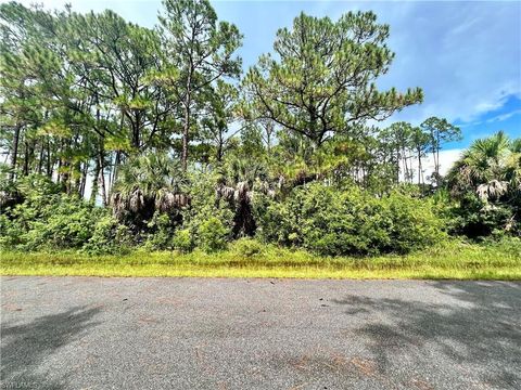 420 Bonsell LN PORT CHARLOTTE FL 33953