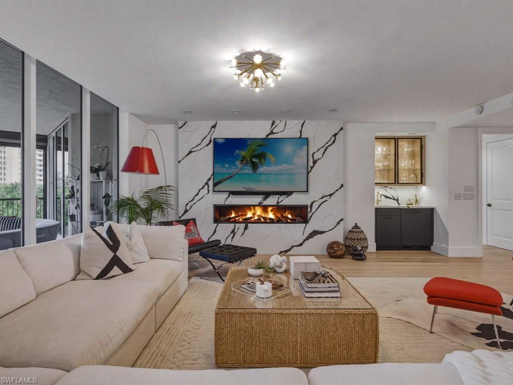 TRIESTE AT BAY COLONY - Residential